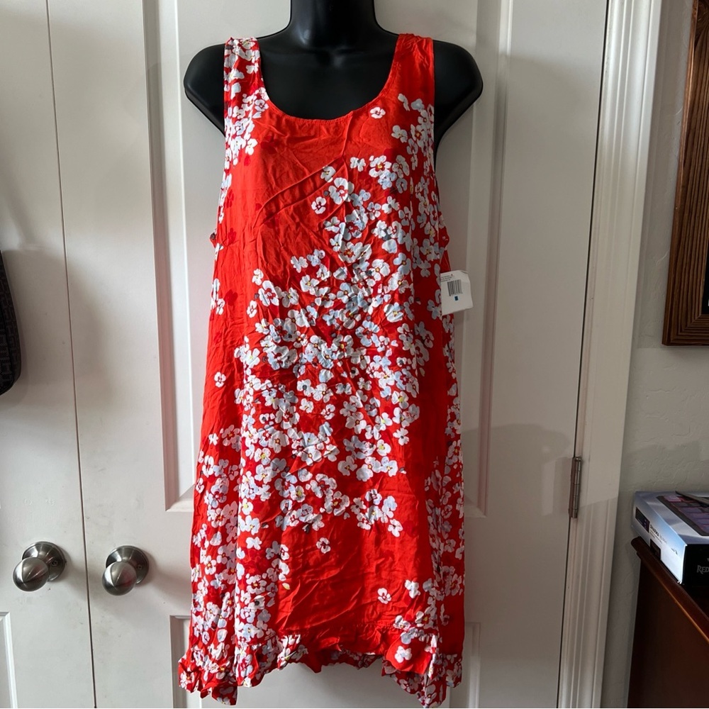 Kensie NWT Semi Sheer Floral Tunic